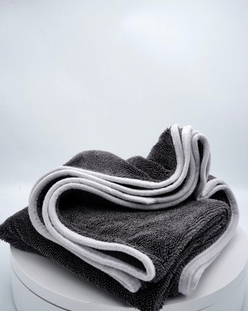 Water Magnet Towel